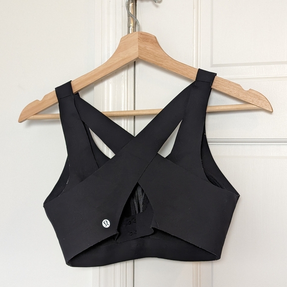 EUC lululemon Enlite Bra | Black Color Seamless Running | Size 34B - Picture 5 of 7